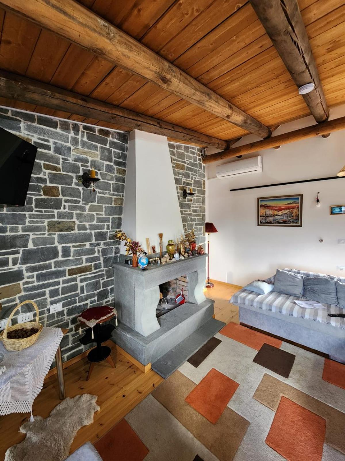 Villa Shuaipaj Gjirokastër Eksteriør billede
