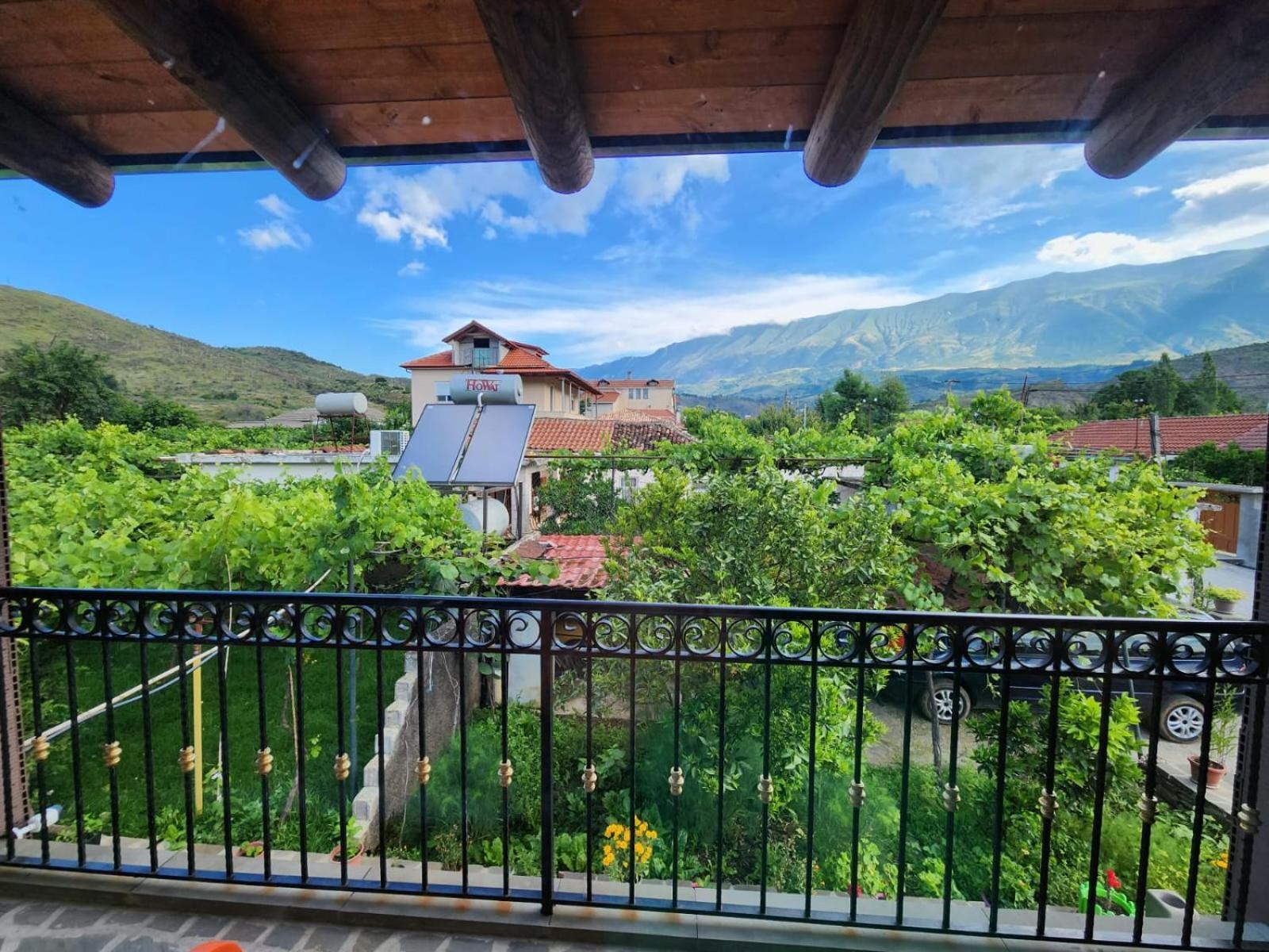 Villa Shuaipaj Gjirokastër Eksteriør billede